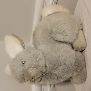 Vintage Chosun Gray and White Bunny